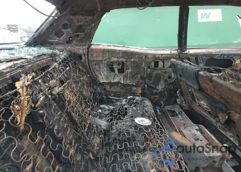 1968 Oldsmobile 98 z USA, uszkodzony, nr VIN 386698M255230